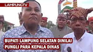 Bupati Lampung Selatan Resmikan Tugu Dibangun Dari Iuran Kadis?
