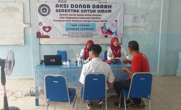 SMK Yapena Bandar Lampung Gelar Donor Darah