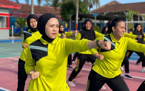Kembangkan SDM, Lapas Perempuan Kelas IIA Bandar Lampung Gelar Latihan Kesamaptaan dan Bela Diri