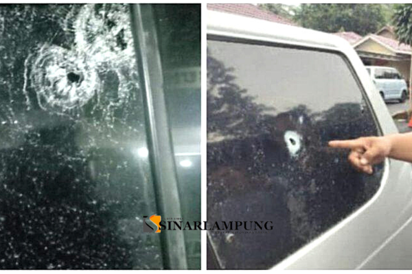 Mobil Rombongan Wartawan Ditembak Orang Tak Dikenal