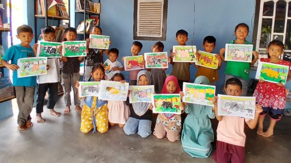Peringati Hari Gajah Sedunia, Akar Pelangi Gelar Lomba Mewarnai