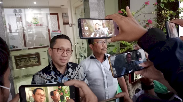 Ada Apa Rektor UBL Yusuf Barusman Dipanggil KPK?