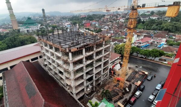 Pengerjaan Proyek Rp80 Miliar di Pusat Kota Bandar Lampung Tanpa Standar K3 dan Abaikan UU?