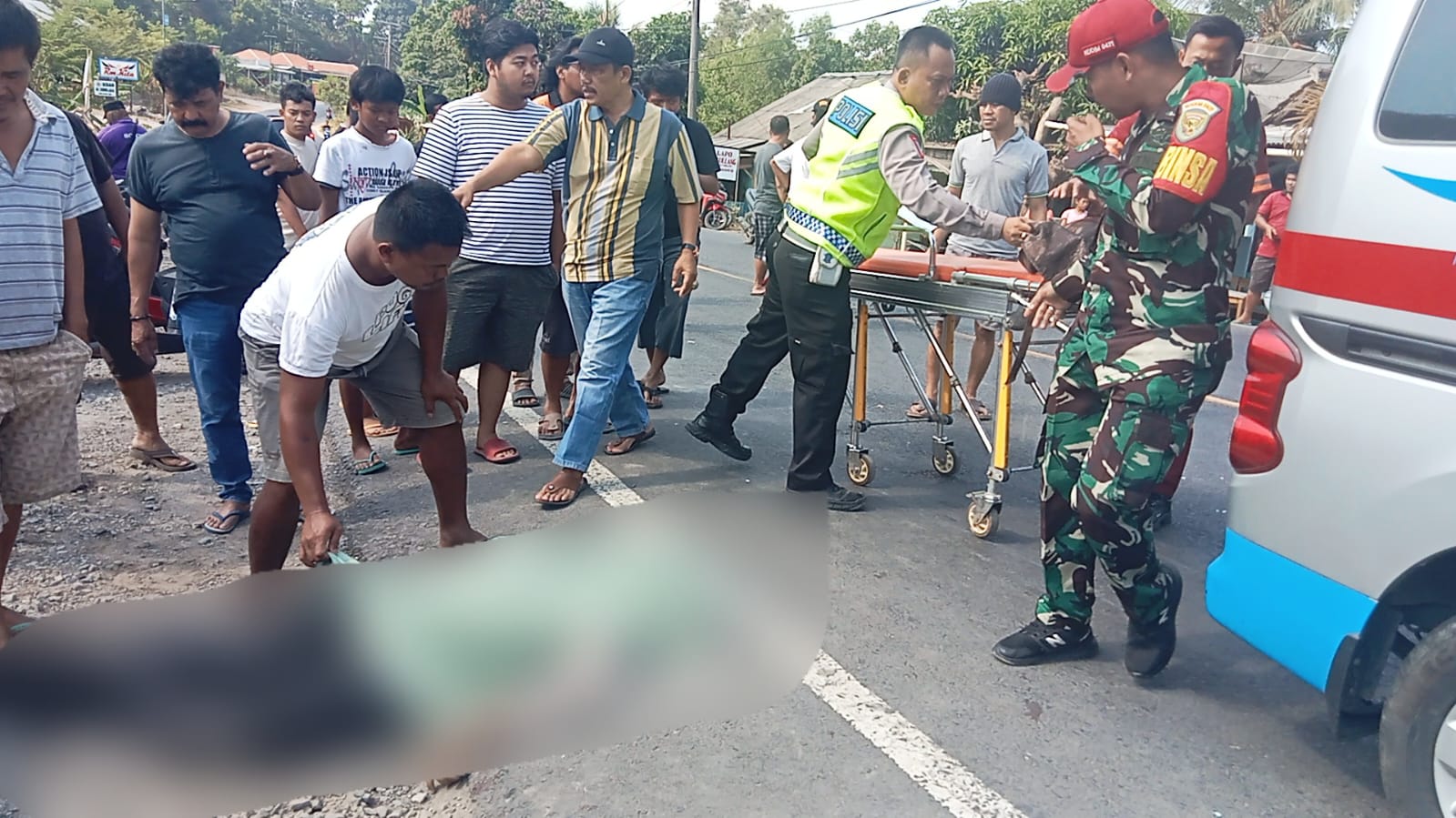 Mahasiswa Asal Bekasi Tewas Dilindas Mobil Bok Fuso di Jalan Lintas Sumatera