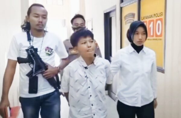 Wanita Tomboy Pembegal Emak-Emak di Tanggamus Ditangkap, Sempat Kabur Nyamar Jadi Tukang Rongsok di Kemiling