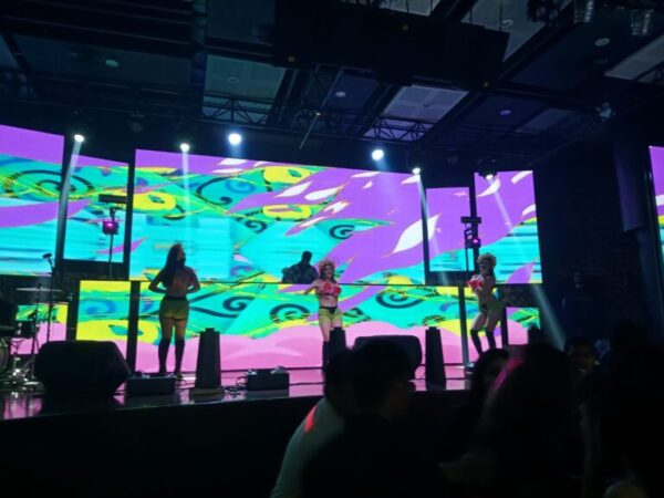 Center Stage Bandar Lampung Diduga Tampilkan Penari Striptis di Malam Tertentu Langsung Dikecam