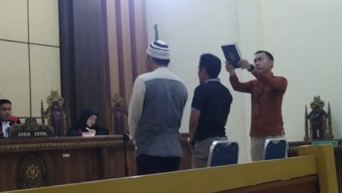 Dalam Sidang Pembuktian Penganiayaan Terhadap Wartawan Terkesan ada Keberpihakan