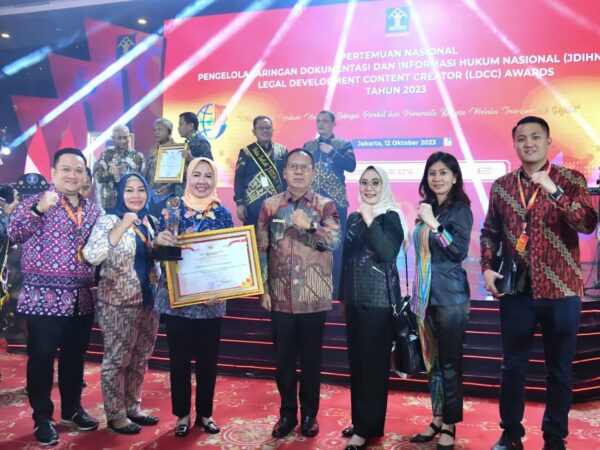 Sekretariat DPRD Lampung Lagi-lagi Raih Penghargaan Pengelolaan JDIH