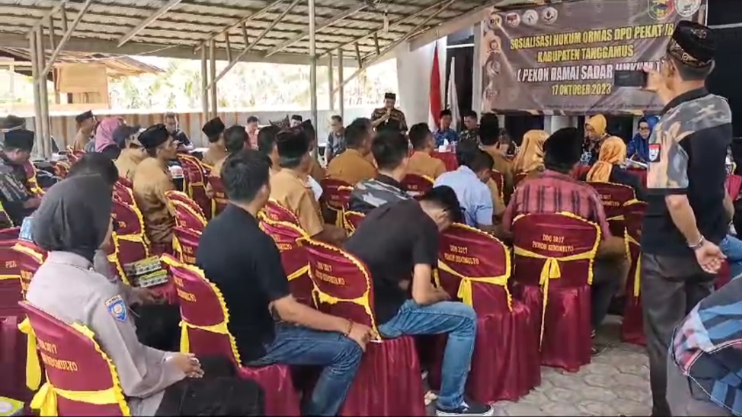 Sosialisasi Hukum Pekon Damai Sadar Hukum Bersama PEKAT-IB