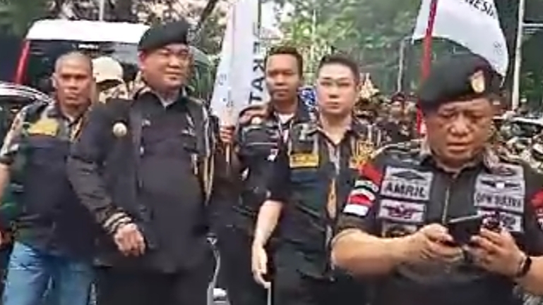 Pimpinan Pusat PEKAT-IB Komandoi Kadernya Mengawal Prabowo-Gibran Daftar ke KPU RI