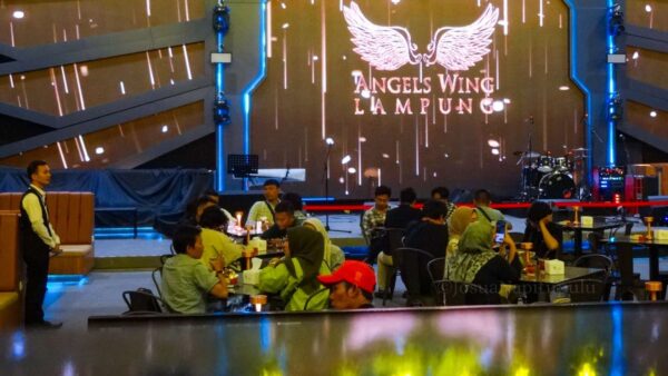 Walikota Kena Frank, Angel Wing Tetap Jadi Tempat Dugem dan Jual Miras?
