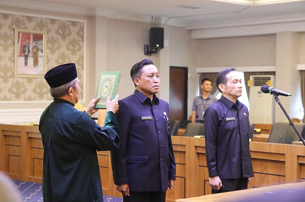 Gubernur Lampung Lantik Dua Pejabat Pimpinan Tinggi Pratama