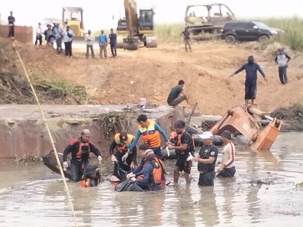 Cari Air Galon Heri Purnomo Tewas Tenggelam di Embung PT Swett Indolampung