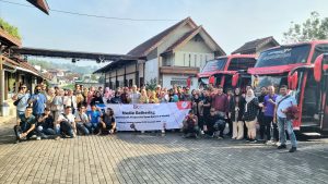 Rombongan tiba di Bandung