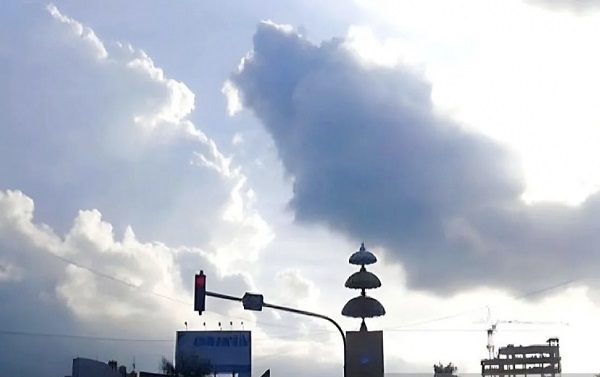 Besok Cuaca di Bandar Lampung Relatif Sejuk, Tapi Hati-hati Ada Situasi Ini Pukul 19.00 WIB