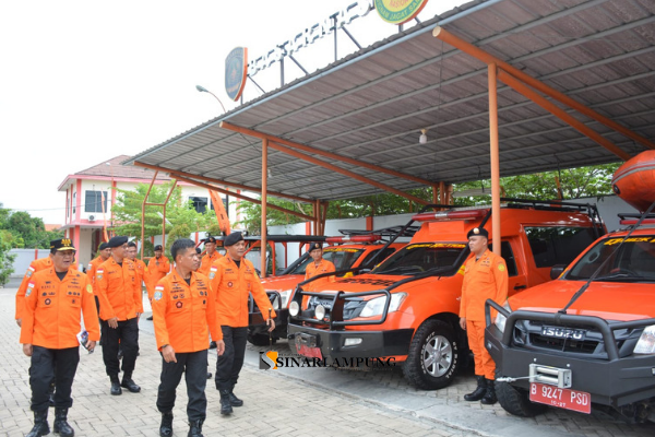 Kabasarnas Tinjau Kesiapan Siaga Khusus Nataru Basarnas Lampung