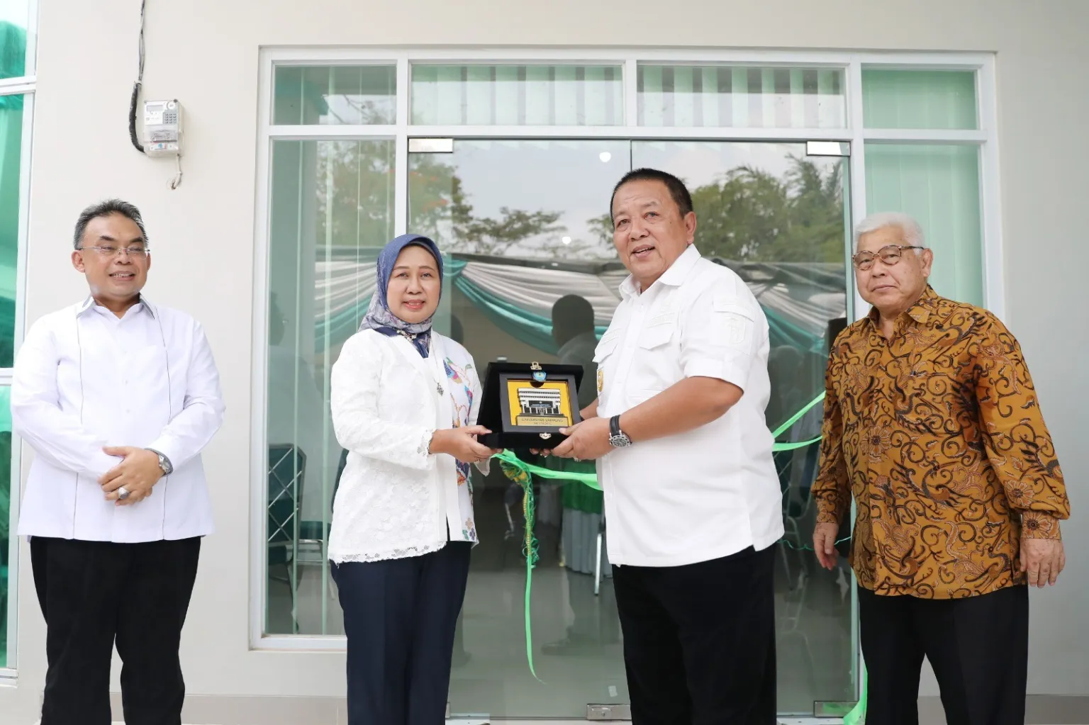 Gubernur Arinal Resmikan Gedung Pusat Kajian Cassava, Kelapa Sawit, Tebu, Kopi, Lada dan Kakao di Unila