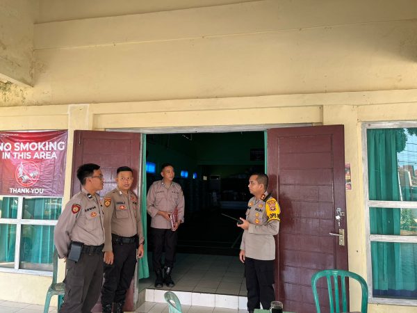 Kapolres Metro Pantau Gudang Logistik KPU di Yosodadi 