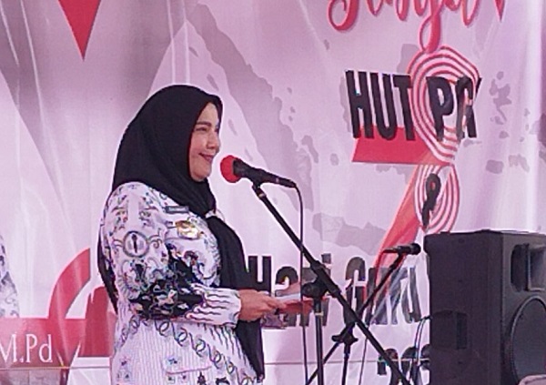 Ini Beda HUT PGRI di Bandar Lampung Tiga Tahun Terakhir, Tahun Ini Walikota Eva Baik Betul!