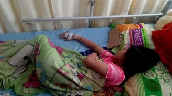 Usai Vaksin DT di Sekolah, Tangan Kiri Murid SDN 1 Cempaka Lampung Utara Matirasa Dinas Kesehatan Lepas Tanggung Jawab?