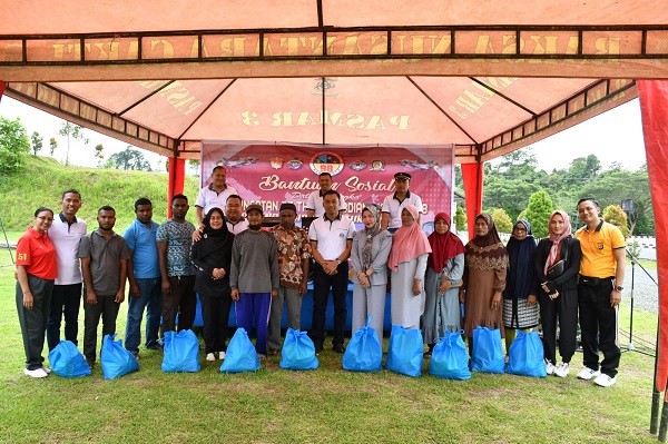 Nawahasta ALUMNI AKABRI 1998 Gelar Bakti Sosial di Sorong