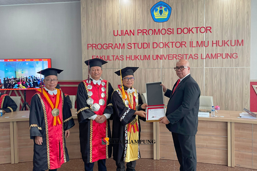 Topan Indra Karsa Raih Gelar Doktor Ilmu Hukum