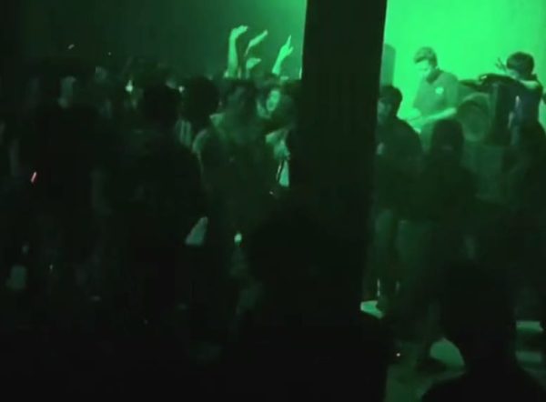 Berkedok Cafe, D13 Tulang Bawang Diduga Jual Miras dan Buka Dugem Hingga Larut Malam