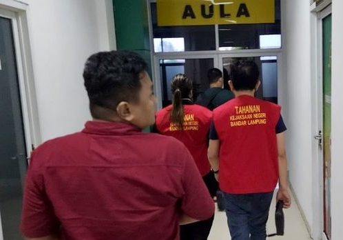 Jaksa Tangkap dan Eksekusi Sepasang Buron Terpidana Perzinahan Vonis Dua Bulan Penjara