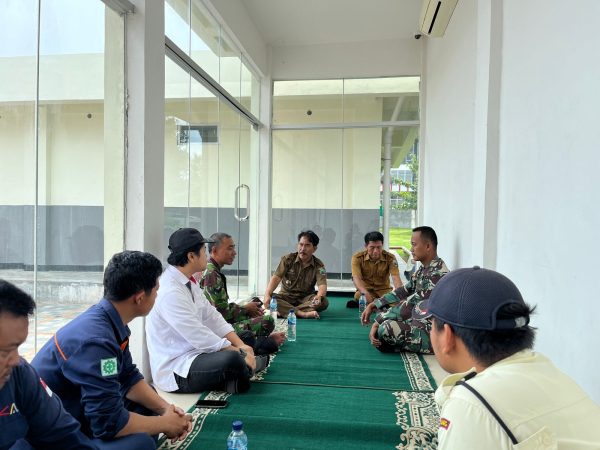 Pengelola Tol Bakter Sosialisasikan Larangan Berdagang Dekat Rest Area