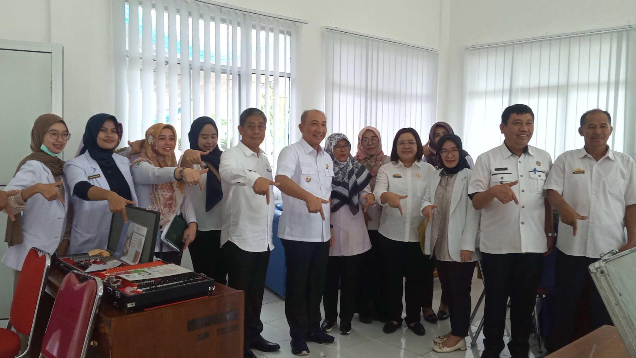 Rangkaian Kegiatan HUT Tanggamus ke – 27 RSUD Batin Mangunang Giat Pemeriksaan Mata dan Pembagian Kacamata Gratis 