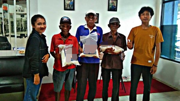 Sinarlampung.co Berbagi di Bulan Puasa