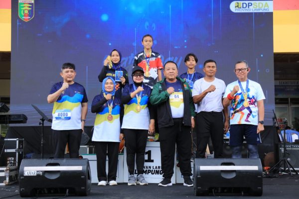Diikuti 3 Ribu Peserta, Arinal Doakan WaterDay Run Berjalan Sukses