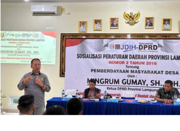 Ketua DPRD Lampung Diminta Perbaiki Jalan di Lampung Tengah