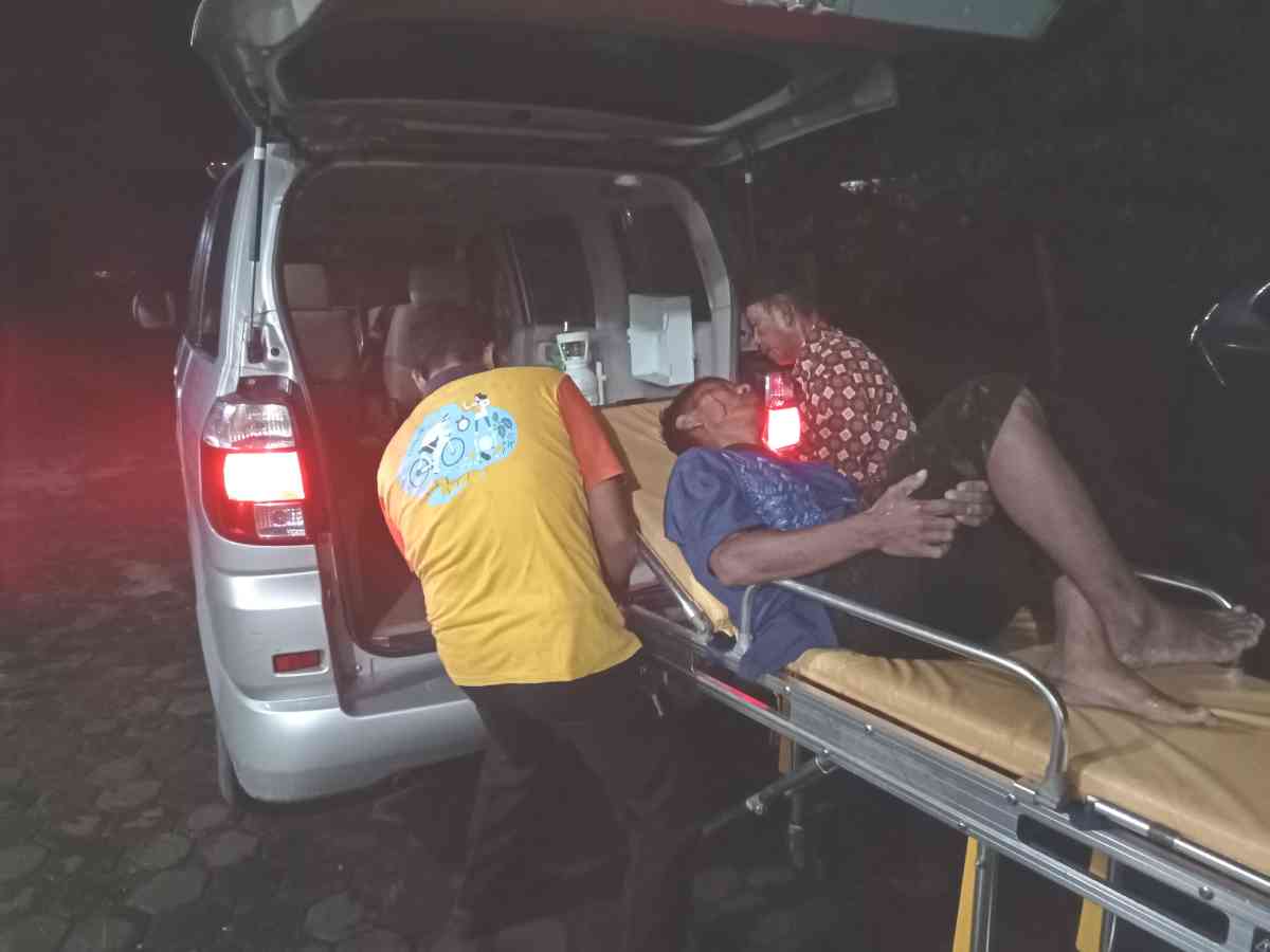 Jalan Provinsi Rusak di Desa Margototo Metro Kibang Lampung Timur Makan Korban, Suami Istri Terpental Dari Motor di Tolong Wartawan Melintas