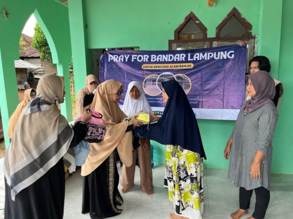 Peduli Korban Banjir Bandar Lampung