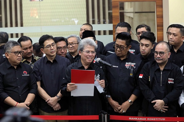 Susul AMIN, Paslon Ganjar-Mahfud Resmi Daftarkan Gugatan PHPU ke Mahkamah Konstitusi