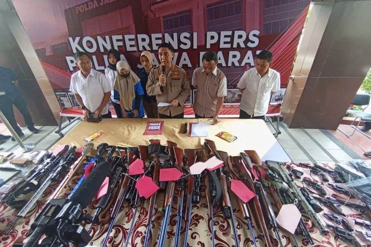 Suami Dipenjara Ibu Muda Hanny Sin Lan Kedalikan Jual Beli 31 Senjata Api Ilegal, Sempat Dikira Narkoba