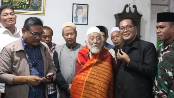 Pdt Adven Leonard Nababan Apresiasi “Pesan Damai” KH Abuya Muhtadi