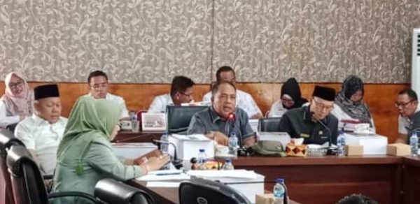 DPRD Lamsel Minta Dinkes Tingkatkan Pelayanan BPJS