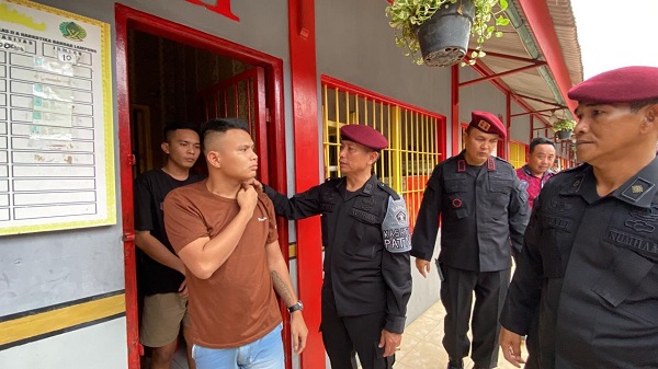 Penggeledahan Selepas Asar, Anggota BNN Tampak Mondar-mandir di Lapas Narkotika Bandar Lampung