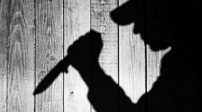 Pimpinan Perusahaan Bongkarpost Ditikam Preman Dekat Rumah