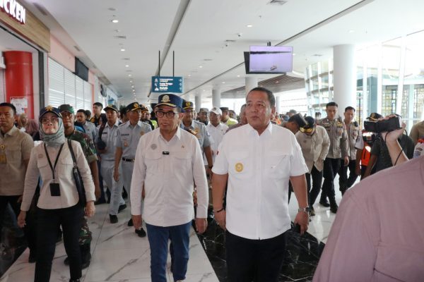 Gubernur Arinal Djunaidi Dampingi Menhub Tinjau Kesiapan Penanganan Penyeberangan Selat Sunda Pada Arus Balik Mudik Idul Fitri 1445 H