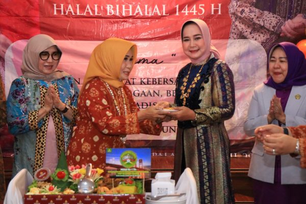 Ketua TP-PKK Provinsi Lampung Hadiri Milad Pertama Perkumpulan Wanita Palembang