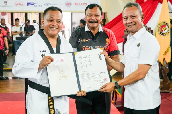 Kejuaraan Taekwondo Pangkostrad Cup 2024 Resmi Dibuka