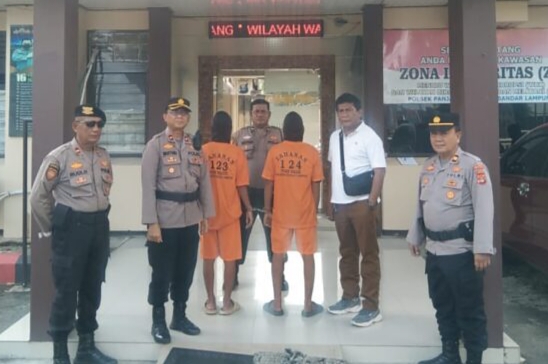 Sekawan Garong Bobol Rumah Warga Panjang Lewat Atap Korban Mengira Bibinya