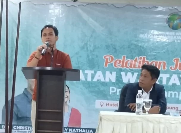 IWO Lampung Bekali Ilmu Jurnalistik Anggota Dengan SejIWO