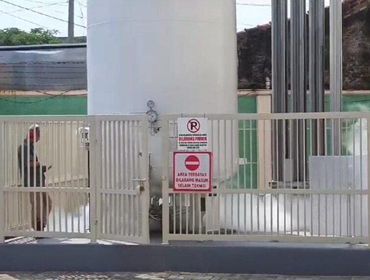 Tabung Gas Depan RS Graha Husada Bocor Pengunjung dan Pasien Panik Tim Gegana Brimob Datang