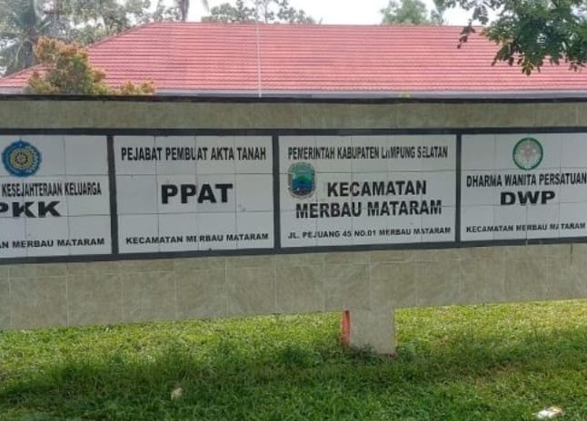 Plt Camat Merbau Mataram Diduga Paksa 15 Kades Dukung Incumbent, Rapat Tertutup HP Kades Dikumpulkan