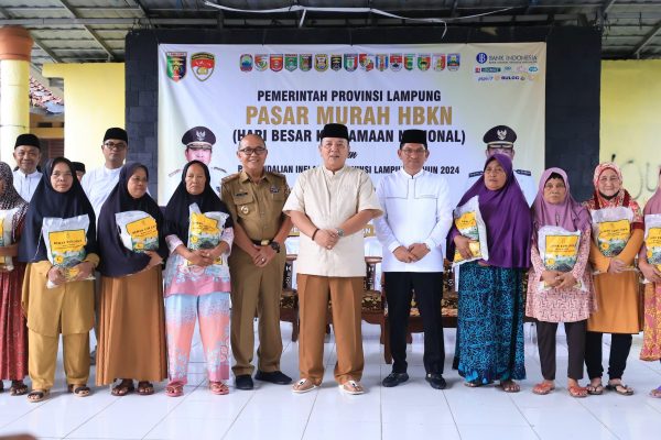 Arinal Buka Operasi Pasar Murah di Lampura