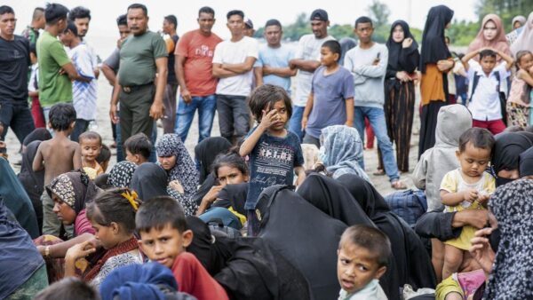 Pengungsi Rohingya Kabur Dari Komplek Kantor Bupati Aceh Barat